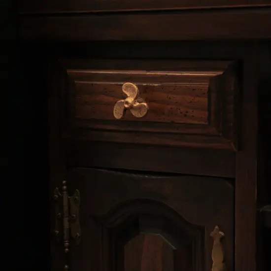 Set of 6 Antique Gold Boat Propeller Drawer Pulls - Coastal Cast Iron Cabinet Knobs with Nautical Charm - 1.75 Inch Diameter, Durable Vintage Finish, Easy Installation {5}