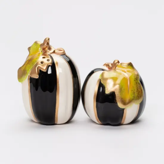 Ceramic Black and White Pumpkin Salt And Pepper Shakers, Home D&eacute;cor, Gift for Her, Gift for Mom, Kitchen D&eacute;cor, Fall D&eacute;cor, Halloween D&eacute;cor {2}
