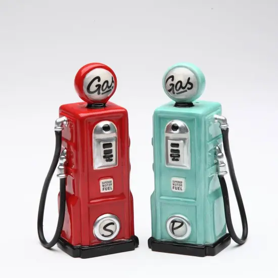 Ceramic Red and Green Gas Pump Salt and Pepper Shakers, Home D&eacute;cor, Gift for Him, Gift for Dad, Kitchen D&eacute;cor, Dining Table D&eacute;cor {3}