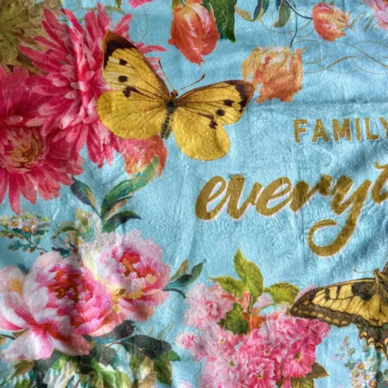 Family is Everything Silky Premium Fleece No-Sew Throw Kit (50 x 60) (Soft Pink) {4}