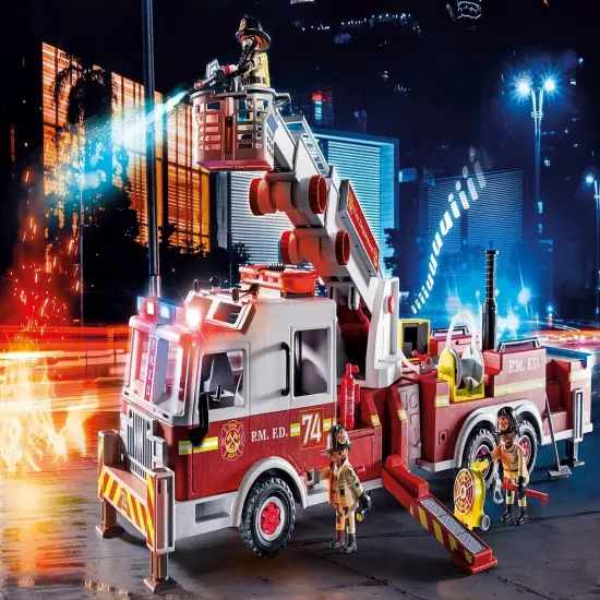 Playmobil Rescue Vehicles: Fire Engine with Tower Ladder {3}