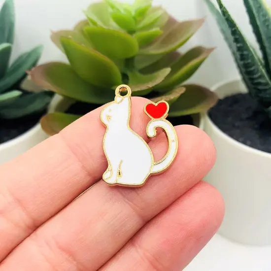 White Enamel Cat with Heart Charms, 25x20mm {2}