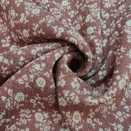 1 Yard Rayon Crinkle Rose Woven Fabric, 50/52&Prime; Wide 100% Rayon {3}