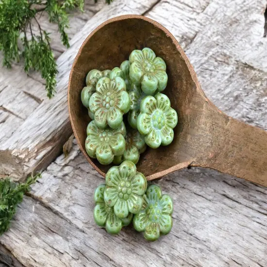 *12* 14mm Opaque Turquoise Picasso Wildflower Beads {2}