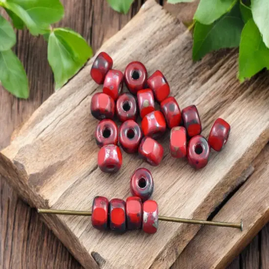 20g 3 Cut Red Travertine 2/0 Matubo Beads {1}