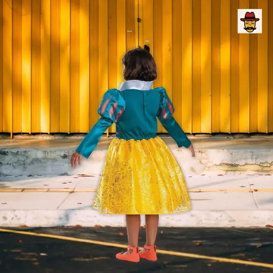 Kids Classic Disney Snow White Live Action Dress Costume for Halloween and Parties {4}