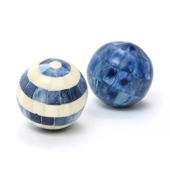 Decorative White and Blue Wooden Ball &ndash; Stylish Accent for Home D&eacute;cor {3}
