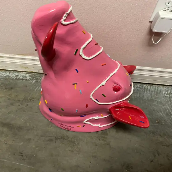 Sprinkles Wild Boar Head Statue {4}