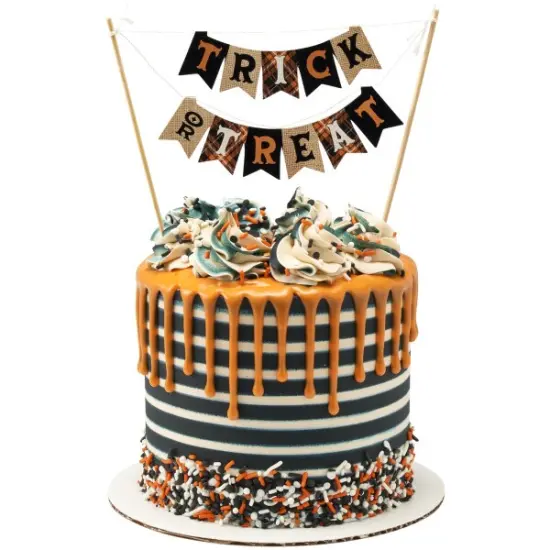 Trick or Treat Banner Layon {2}