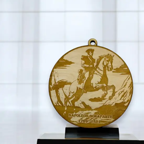 Ornament - Napoleon Bonaparte Raw Wood {2}