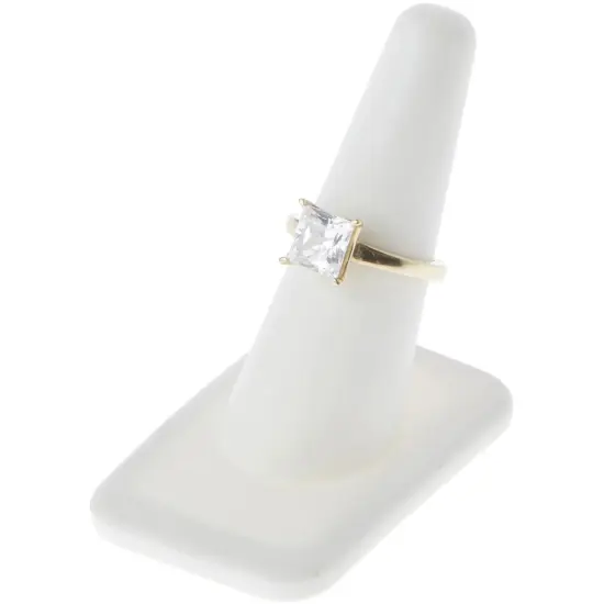 Plymor White Rubber Ring Finger Display, Single on Rectangular Shaped Base, 1.375" W x 2.25" D x 2.125" H {3}