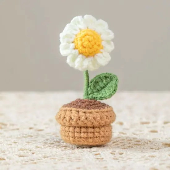 Handmade Crochet Flowers,Small Potted Knitted Desk Decorations Home Decoration Car Dashboard Decorations Crochet Artificial Flower (Daisy) {2}
