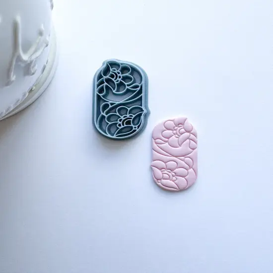 DOUBLE FLOWER OVAL | GARDEN FLORAL | CLAY CUTTER {1}