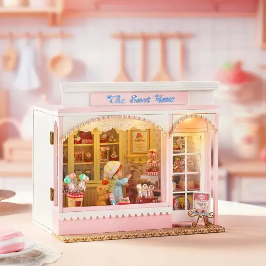 Miniature Wizardi Roombox Kit - The Sweet Home Dollhouse Kit {5}