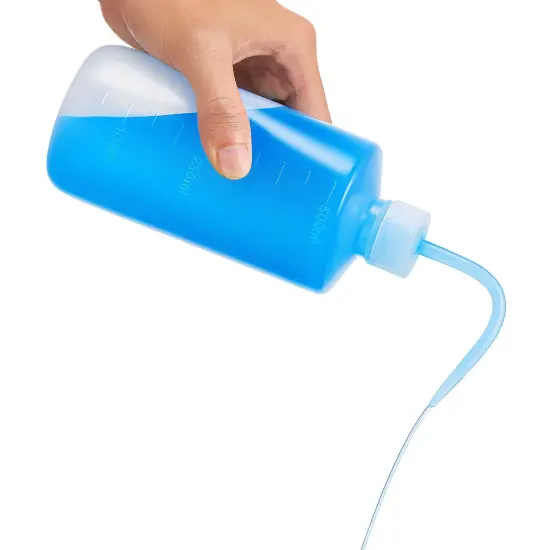 3-Pack Plastic Squeeze Bottles, Squirt Container with Angle Bent Tip, 16 oz Clear {3}