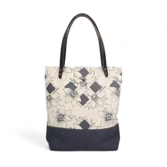 Crosscut Sewing Co.&reg; Lincoln Tote Sewing Kit - Beginner Sewing Project Kit Diamond floral {3}