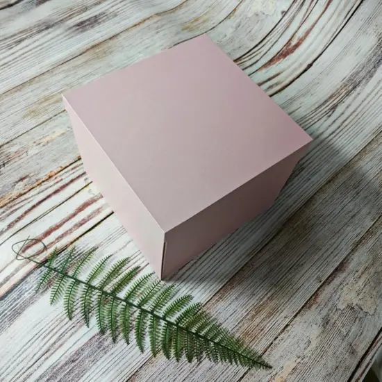 10" Gift Boxes,Pink Gift Box with Lid and Shredded Paper Fill,Present Box,Birthday gift box,Perfect For Packaging Christmas Valentine's Day Family or Business. {1}
