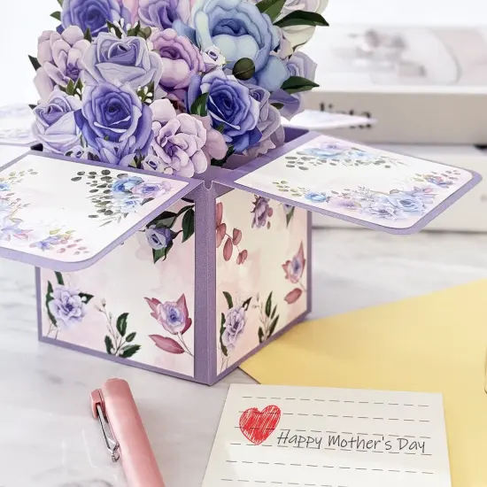 Wrapables 3D Pop Up Floral Greeting Card, Flower Bouquet Card for Mother's Day, Birthday, Anniversary, All Occasions, Purple Bouquet {6}