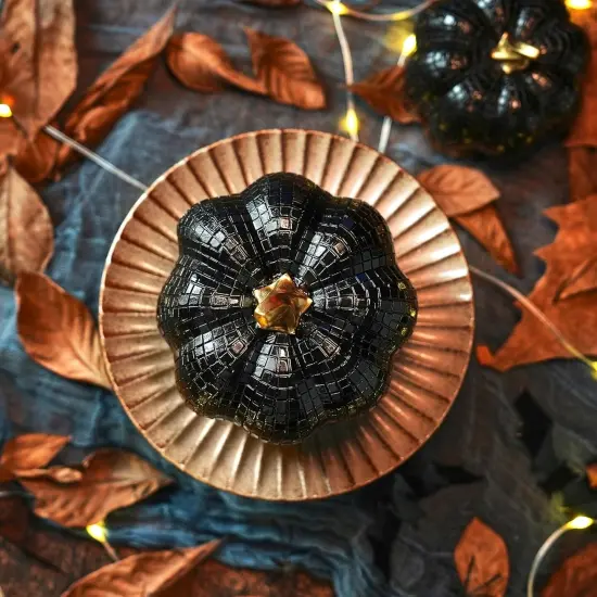 Black Pumpkins for Halloween Decor {2}