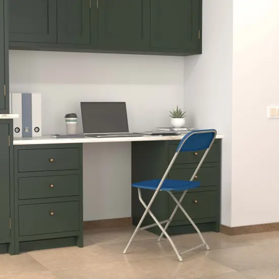 Emma and Oliver Set of 6 Stackable Folding Plastic Chairs - 650 LB Weight Capacity Blue {1}