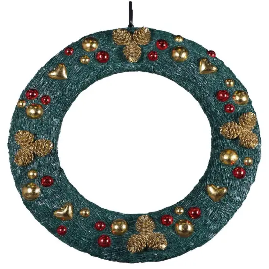 Christmas Wreath Statue {1}
