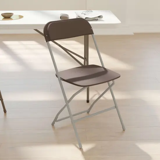Emma and Oliver Set of 6 Stackable Folding Plastic Chairs - 650 LB Weight Capacity Brown {3}