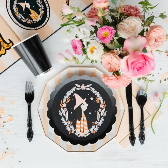 BONJOUR F&Ecirc;TE X THAT WITCH SMALL PLATES {2}