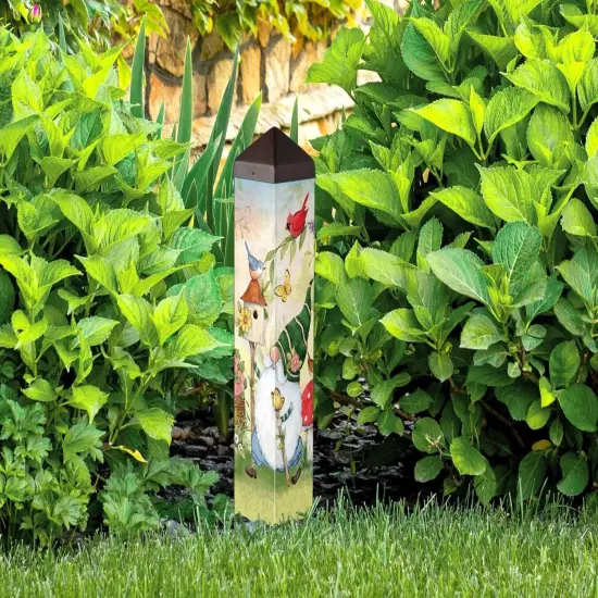 Birdhouse Gnome Art Pole 20 Inches Tall {2}