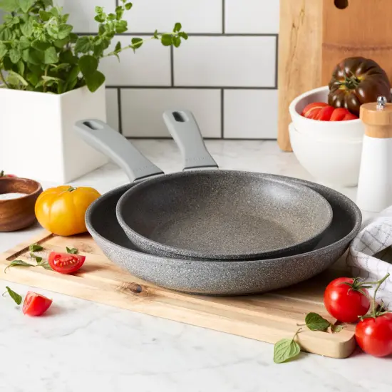 ZWILLING Parma Plus 2-pc Aluminum Nonstick Fry Pan Set {4}