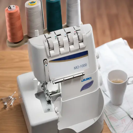 JUKI MO-1000 2/3/4 Thread Serger Machine with Air Supported Threading {2}