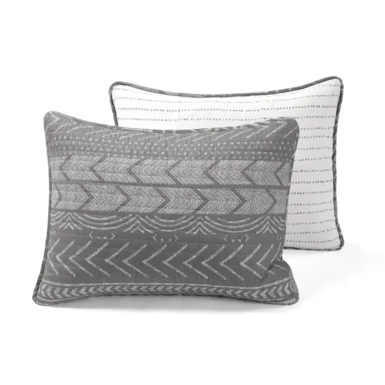 Scandinavian Dark Grey Chevron Reversible Cotton Quilt Set {2}