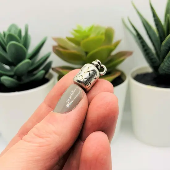 Moonshine XXX 3D Jugs, 16x9mm {3}