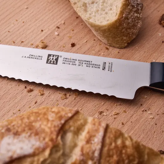 ZWILLING Gourmet 8-inch Bread Knife {5}