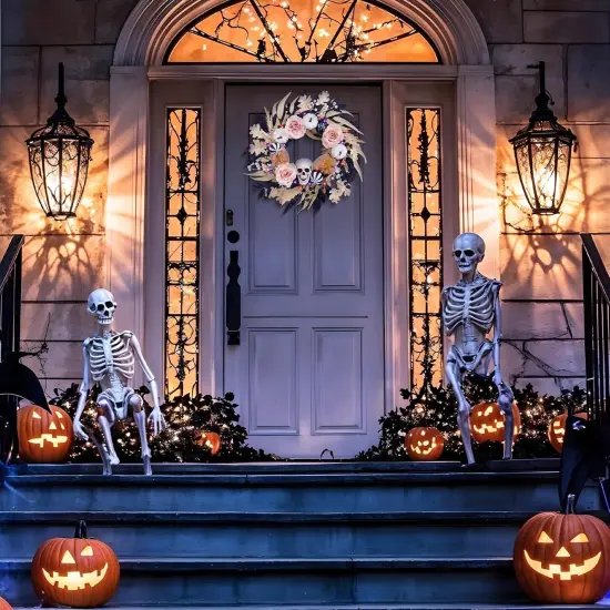 Halloween Wreath for Front Door with Lights {2}