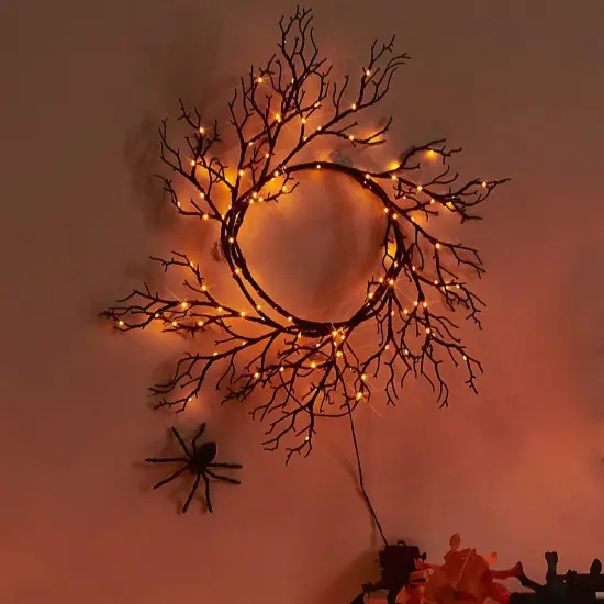 Lighted Halloween Garland {5}