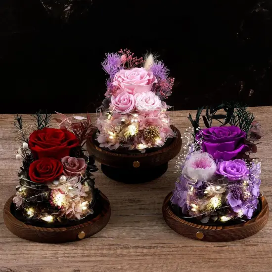Large Preserved Flowers with Card & Box {5}