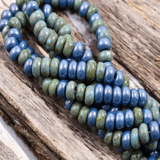 34/0 Aged Blue Turquoise Picasso Seed Bead Mix (1/2 Strand) {4}