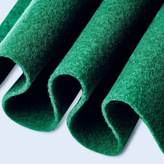 FabricLA Craft Felt Fabric - 18" X 18" Inch Wide & 1.6mm Thick Non-Stiff Felt Fabric by The Yard - Kelly Green - Use This Soft Felt Roll for Crafts - Felt Material Pack {1}