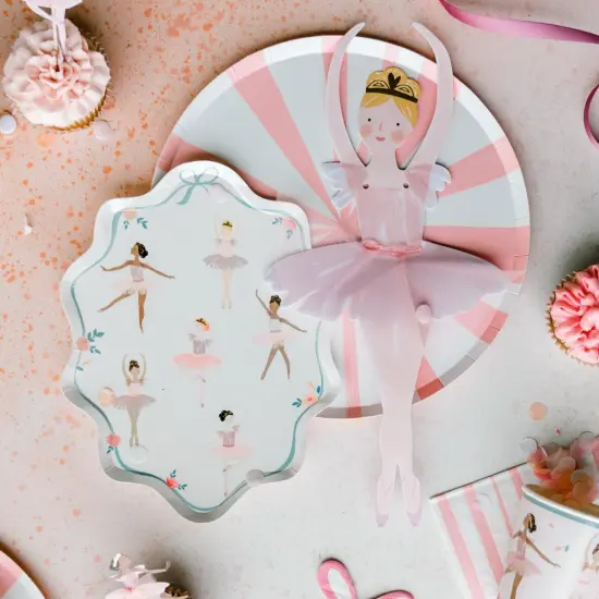 BALLERINA THEMED PARTY PLATES {5}