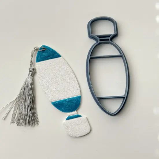 HITACHI | BOOKMARK | CLAY CUTTER {1}