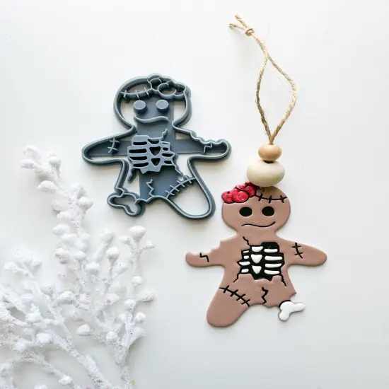 ZOMBIE GINGERBREAD MAN ORNAMENT | DARK CHRISTMAS | CLAY CUTTER {1}
