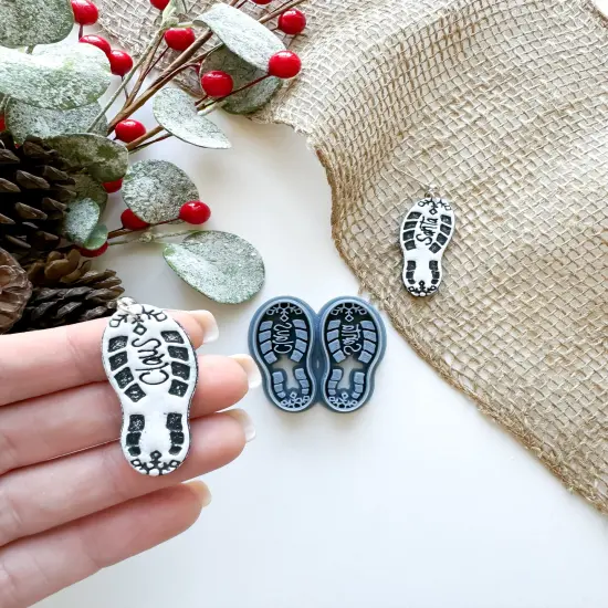 SANTA CLAUS BOOTS IN SNOW | CHRISTMAS 2024 | CLAY CUTTER {2}