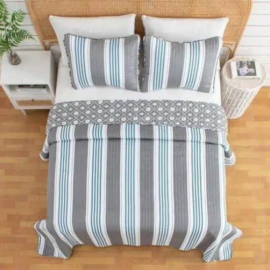 3 Piece Coastal Starfish Sand Dollar Grey Blue White Quilt Set {2}