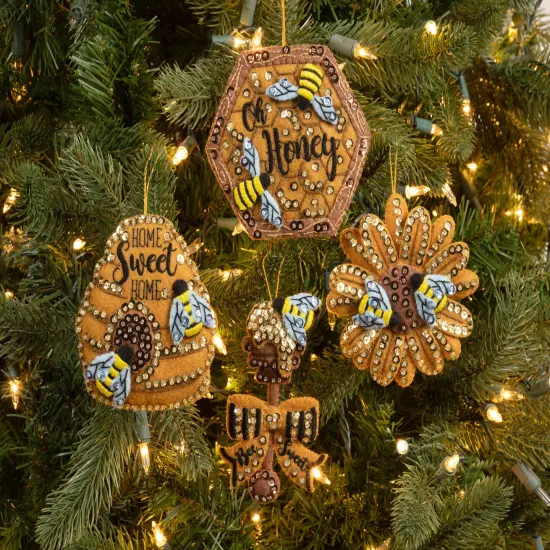 Bucilla Felt Ornaments Applique Kit Set Of 4-Beehive Bliss {1}