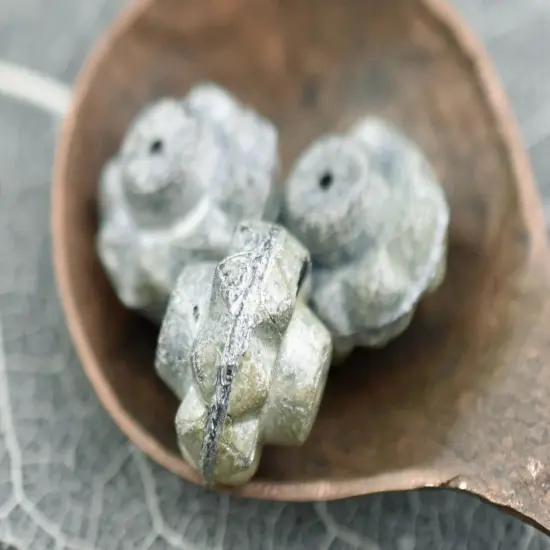 *4* 13x15mm Etched Antique Silver Faceted Crown Beads {3}
