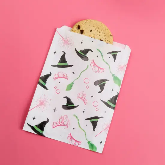 Big Dot of Happiness Witch Paper Treat Bags, Birthday or Halloween Individual Candy Snack Favors, Greaseproof White Sandwich Cookie Bags - 25 Count {4}