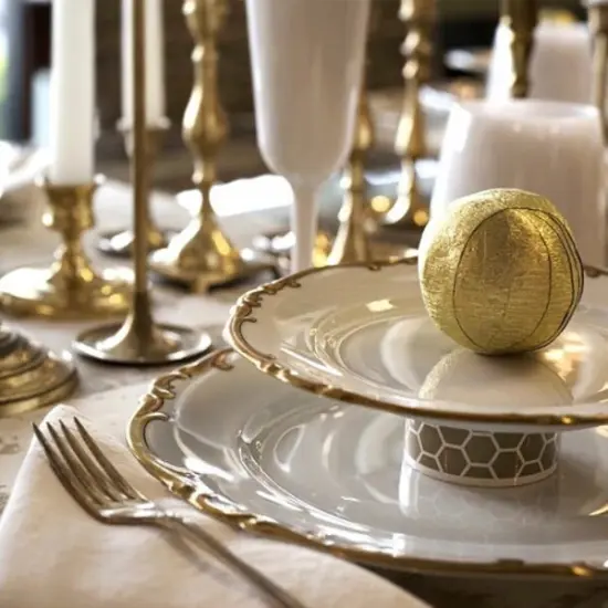 GOLD & SILVER MINI SURPRISE BALLS {2}