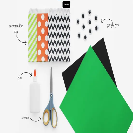 Durable Large Dots Merchandise Bags 5 1/8" x 6 3/8" Green {7}