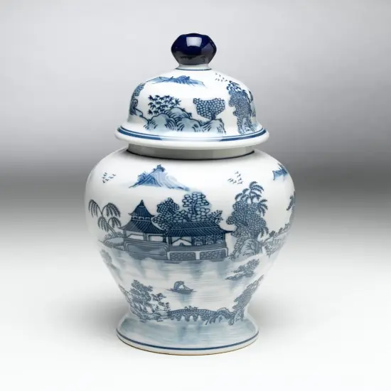 AA Importing 59734 Blue And White Ginger Jar With Lid {1}