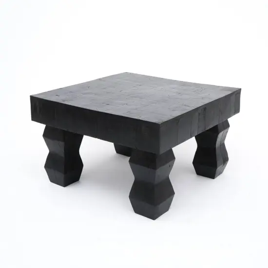 Reclaimed Wood Coffee Table {3}